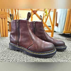 Dr. Marten's Chelsea Boot, 7W, Brown